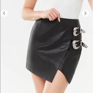NWT Forever21 Faux Leather Buckle Mini Skirt
